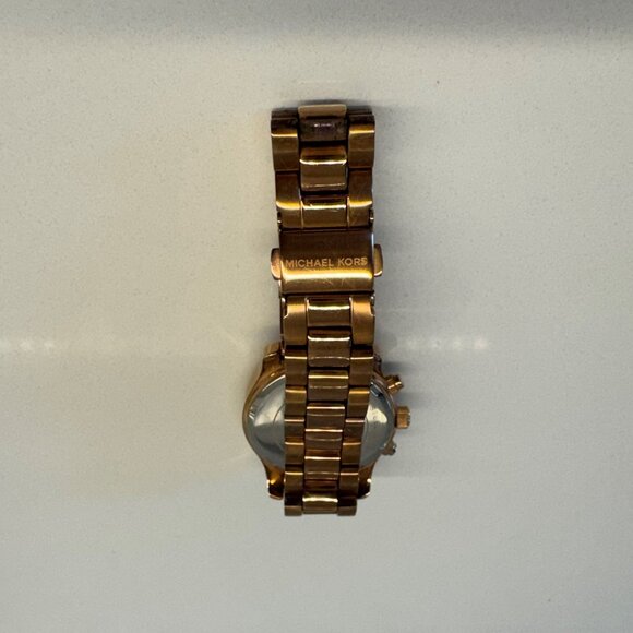 Oversized Rose Gold-Tone Watch - Michael Kors - Picture 4 of 12